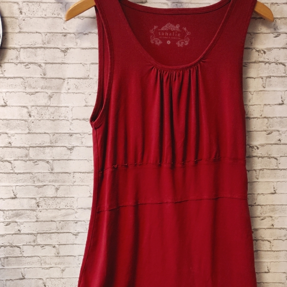 Sahalie Women's Red Sleeveless Dress